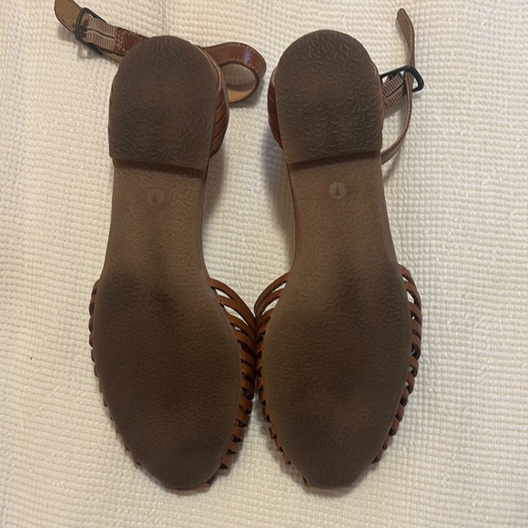 Seychelles Sandals - Picture 3 of 5